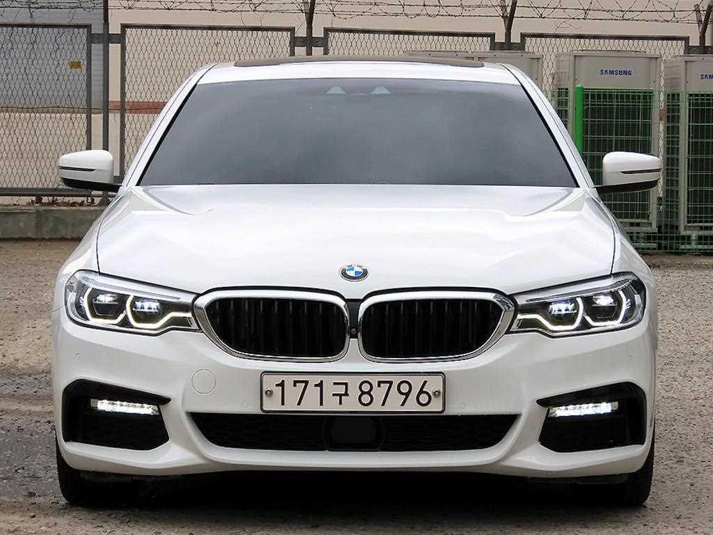 BMW 5 Series 2018 Blanco - Importación desde Corea - HF Imports Iquique - Foto 1