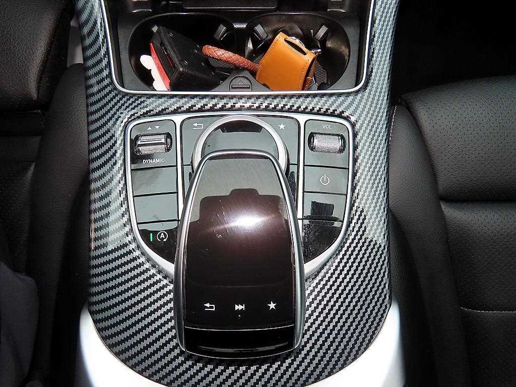 Mercedes Benz C Class 2018 Blanco - Importación desde Corea - HF Imports Iquique - Foto 14