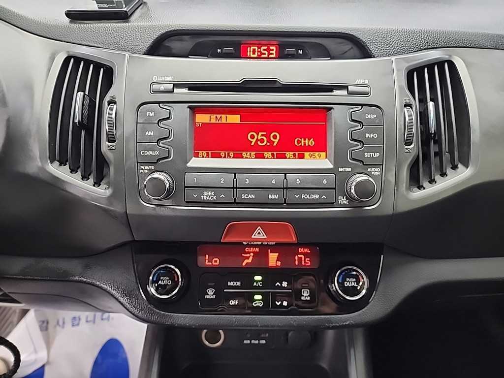 KIA Sportage - Vista 10