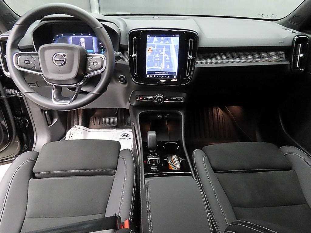 Volvo XC40 - Vista 7