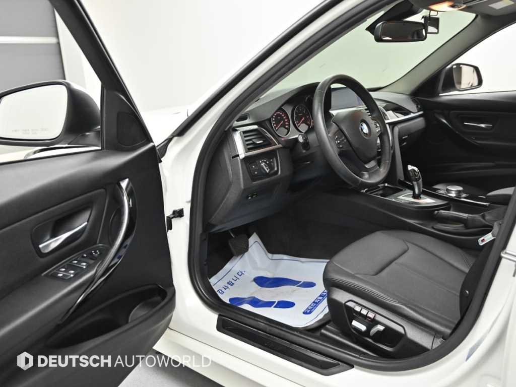 BMW 3 series - Vista 11
