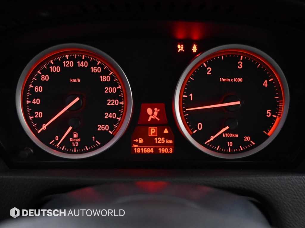 BMW X6 - Vista 8
