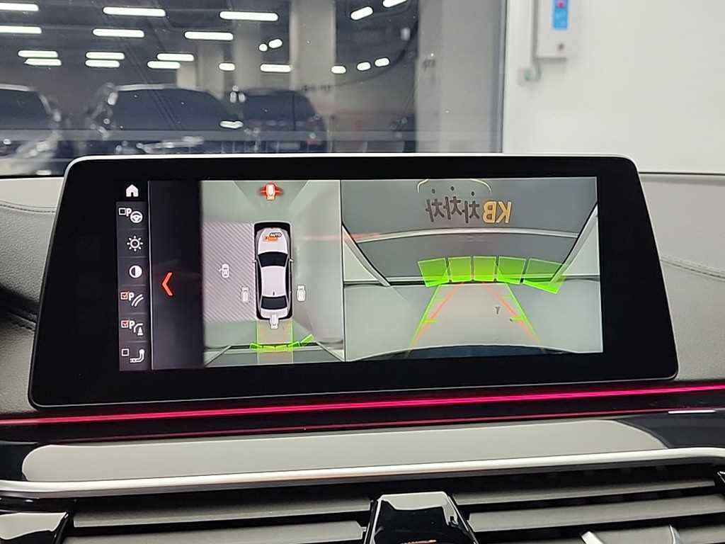 BMW 5 Series 2018 Negro - Importación desde Corea - HF Imports Iquique - Foto 16