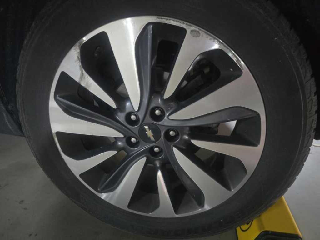 Chevrolet Trax - Vista 8