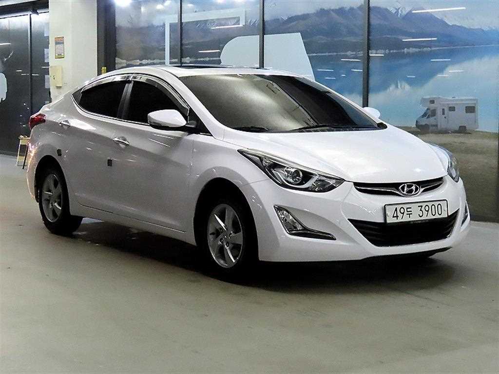 HYUNDAI Avante 2015 Blanco - Importación desde Corea - HF Imports Iquique - Foto 1