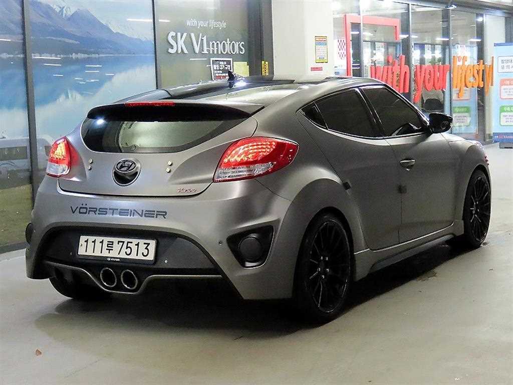 HYUNDAI Veloster - Vista 4
