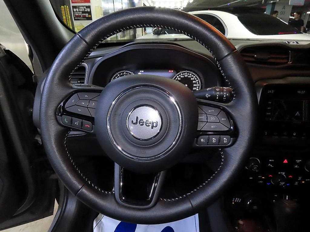 Jeep Renegade - Vista 8