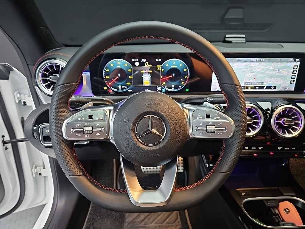 Mercedes Benz CLA Class - Vista 9