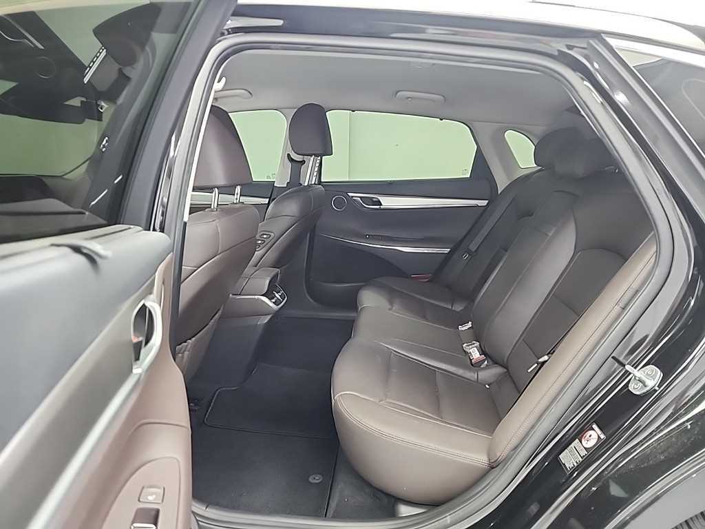 HYUNDAI Grandeur - Vista 12