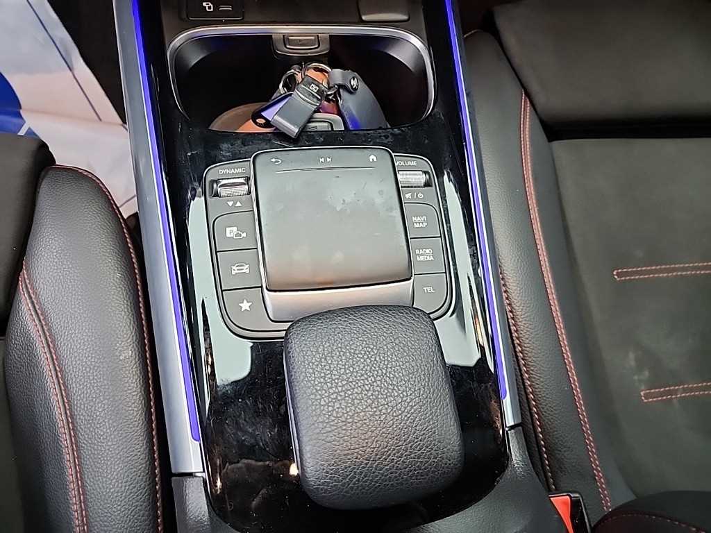Mercedes Benz EQA 2022 Blanco - Importación desde Corea - HF Imports Iquique - Foto 16