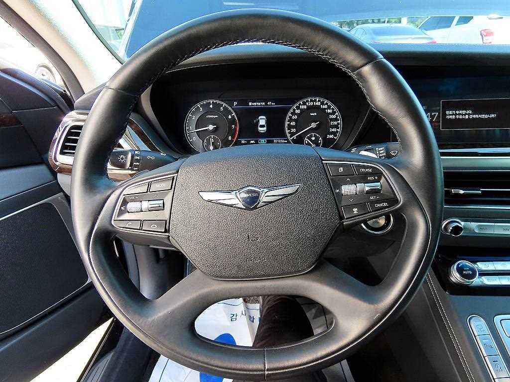 Genesis G90 - Vista 7