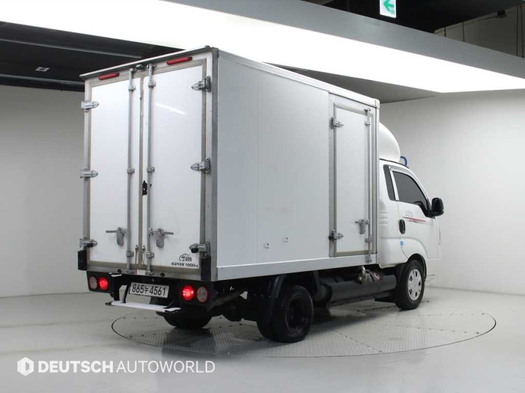 Small Truck Normal Box(High Deck) - Vista 2