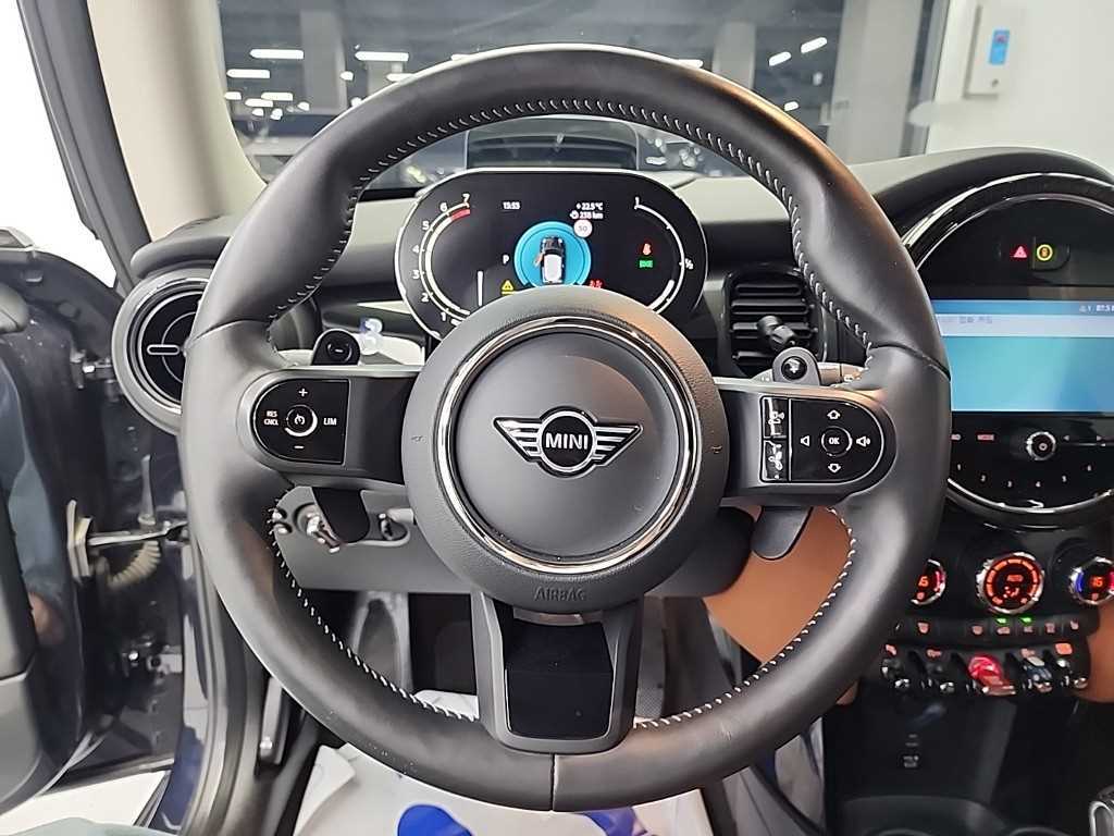 Mini Cooper - Vista 9