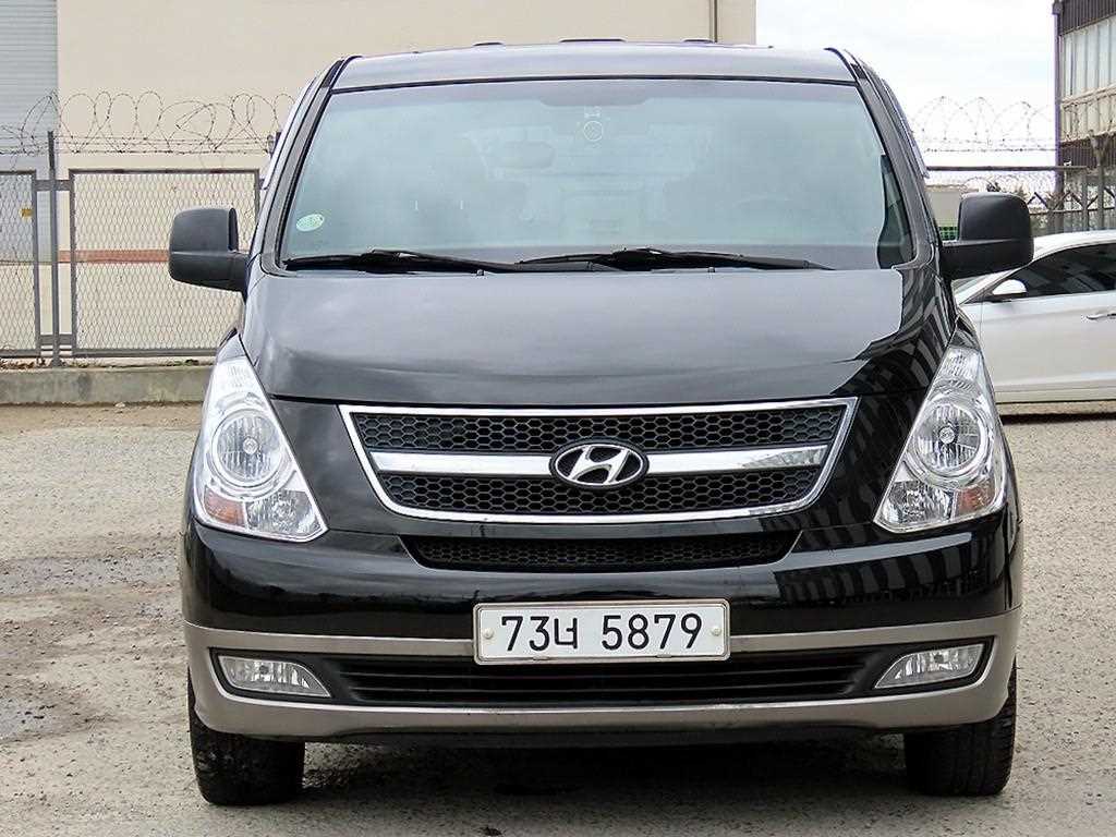 HYUNDAI Starex 2012 Negro - Importación desde Corea - HF Imports Iquique - Foto 1