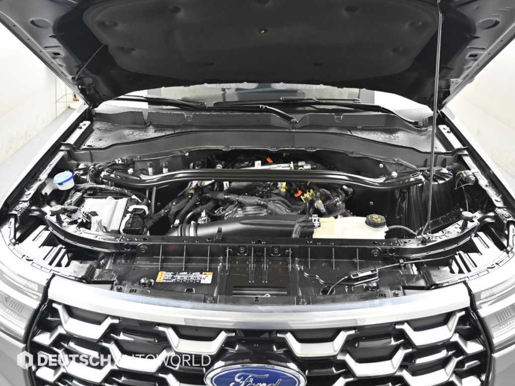 Ford Explorer - Vista 6
