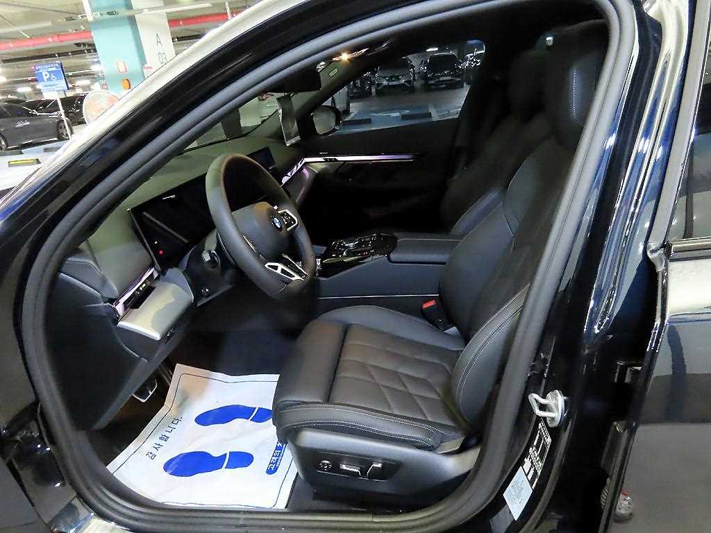BMW 5 Series - Vista 6