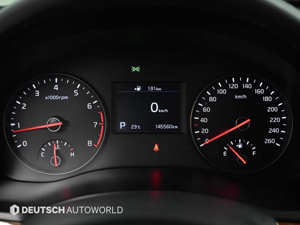KIA K7 - Vista 8