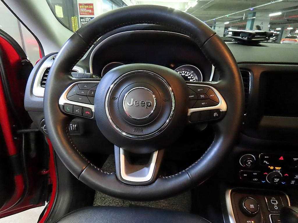 Jeep Compass - Vista 8