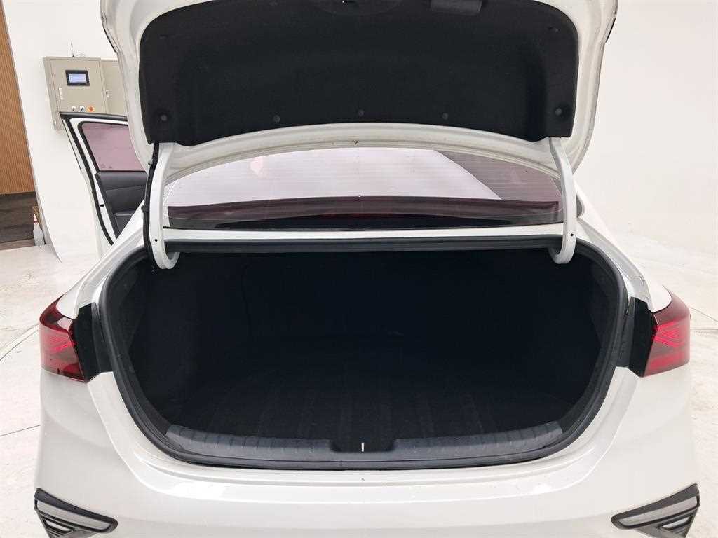 KIA K3 2020 Blanco - Importación desde Corea - HF Imports Iquique - Foto 17