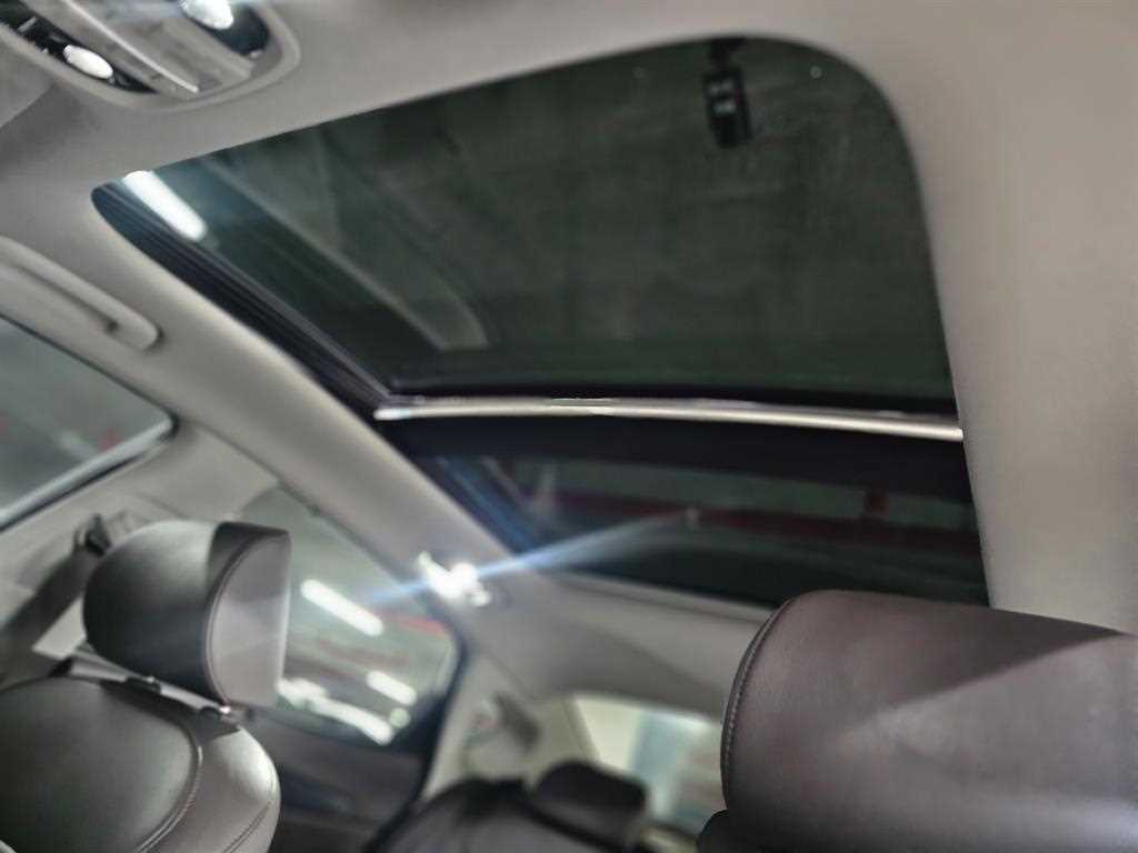 KIA K7 - Vista 8
