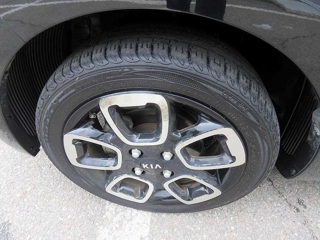 KIA Ray 2018 Negro - Importación desde Corea - HF Imports Iquique - Foto 18