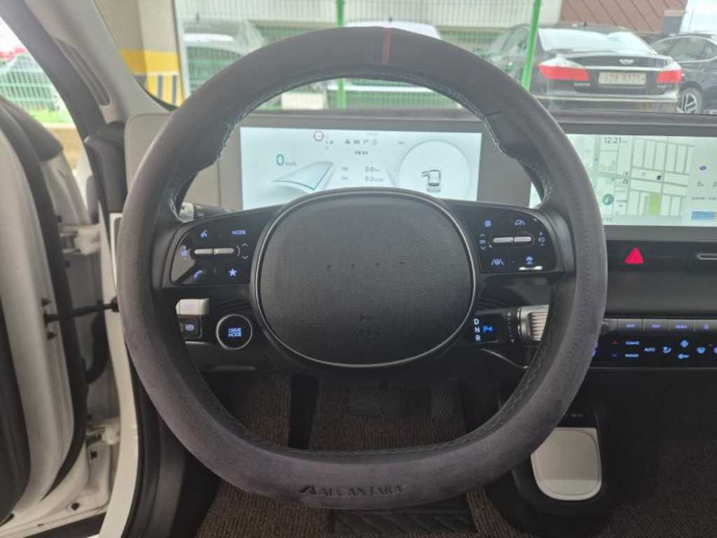 HYUNDAI Ioniq 5 - Vista 9