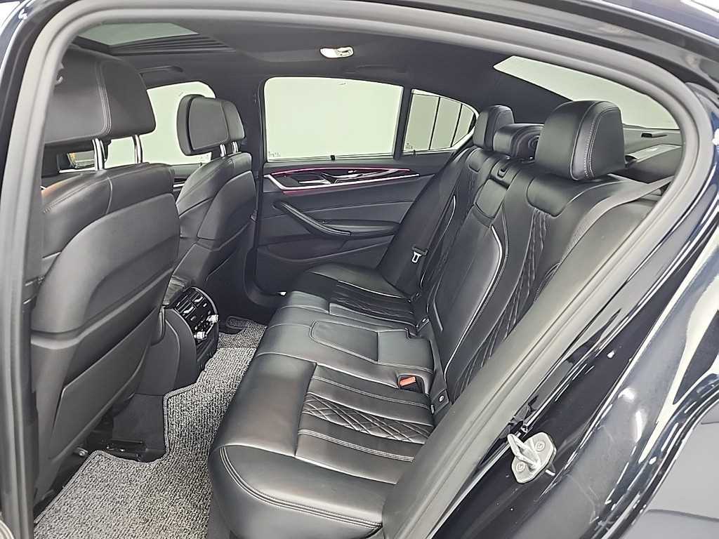 BMW 5 Series - Vista 12