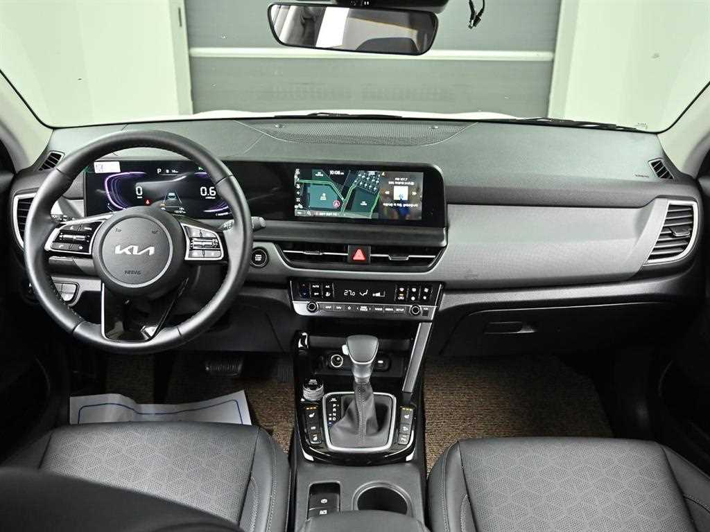 KIA Seltos - Vista 7