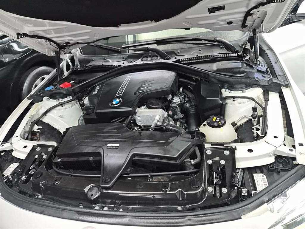 BMW 3 series 2018 Blanco - Importación desde Corea - HF Imports Iquique - Foto 19