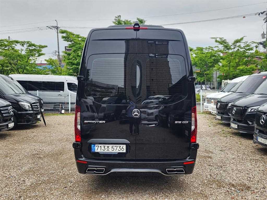 Mercedes Benz Sprinter - Vista 5