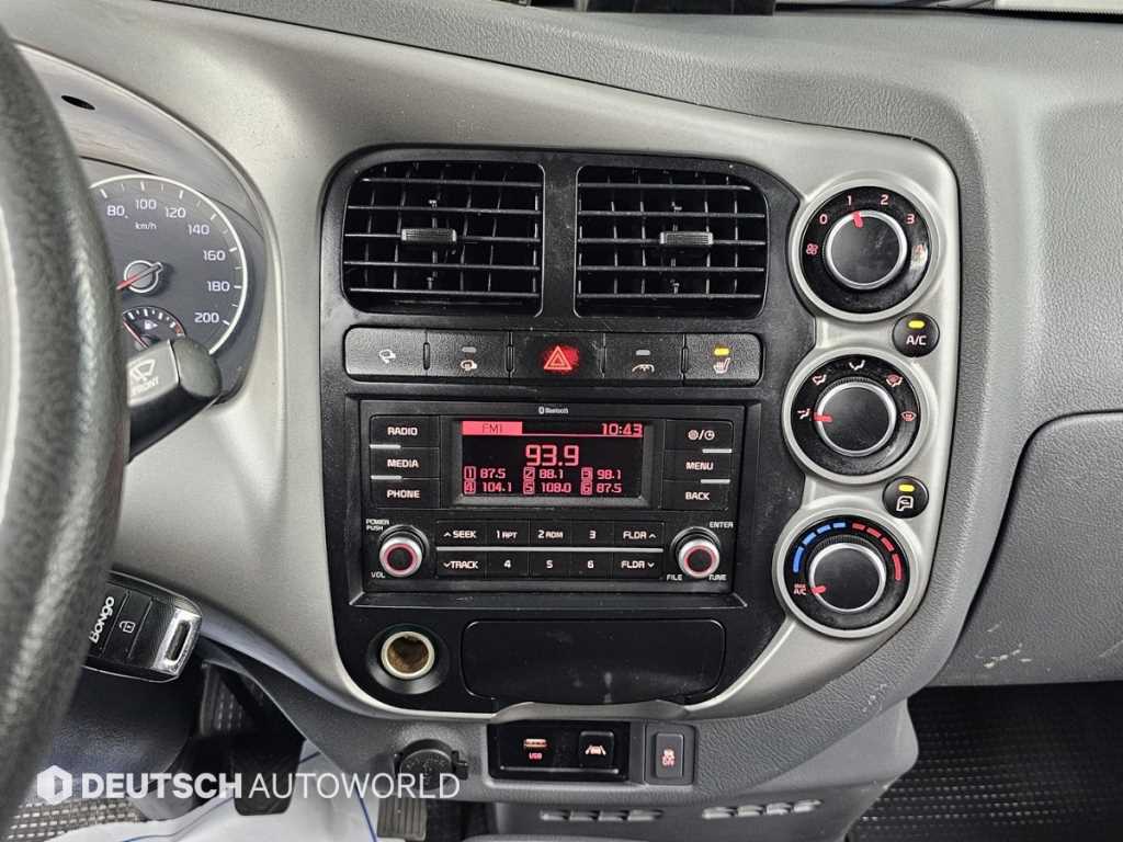 Small Truck Normal Box(High Deck) 2022 Blanco - Importación desde Corea - HF Imports Iquique - Foto 14