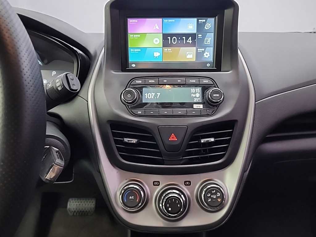 Chevrolet Spark - Vista 10