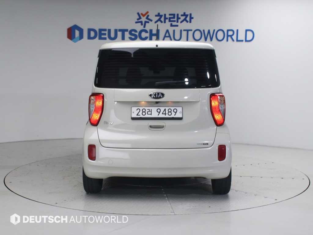 KIA Ray - Vista 4