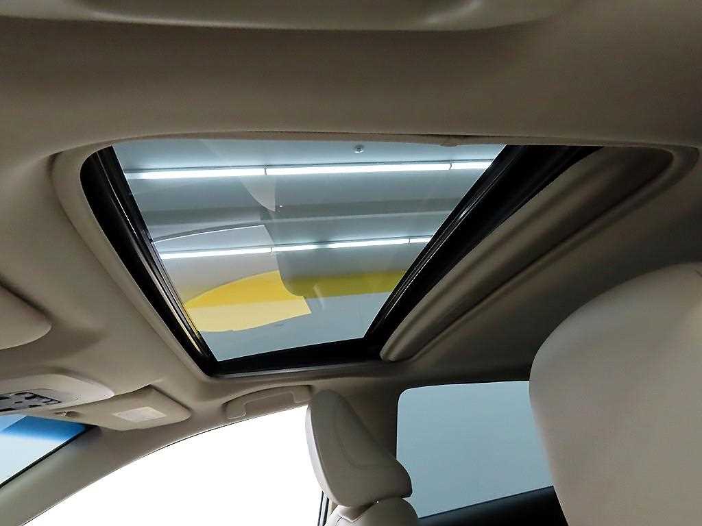 Toyota Camry 2019 Blanco - Importación desde Corea - HF Imports Iquique - Foto 18