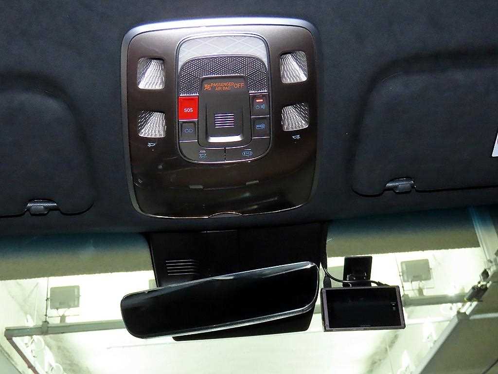 Genesis GV70 2023 Blanco - Importación desde Corea - HF Imports Iquique - Foto 13