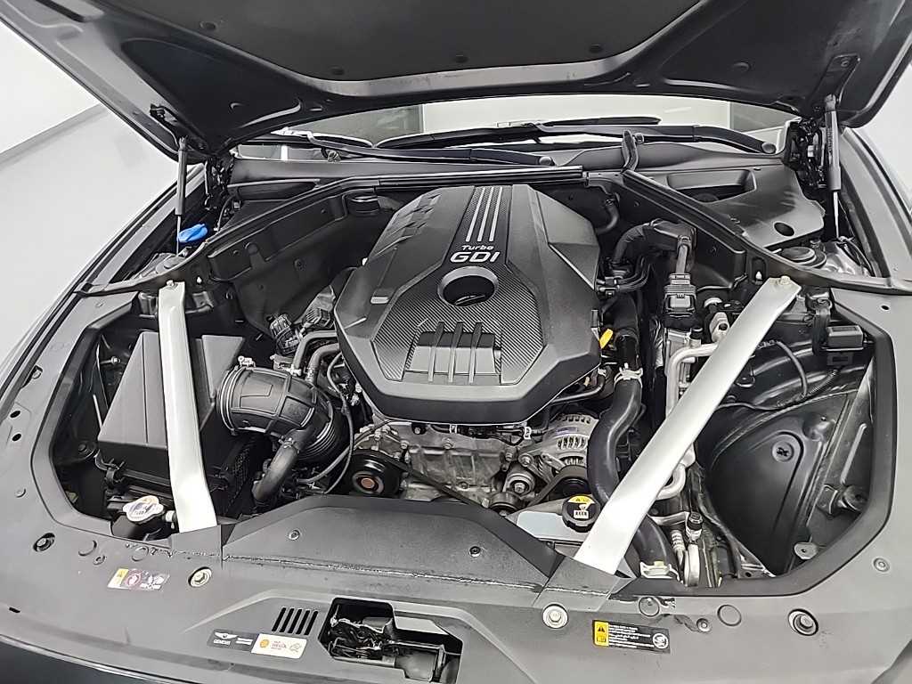 Genesis G70 - Vista 5
