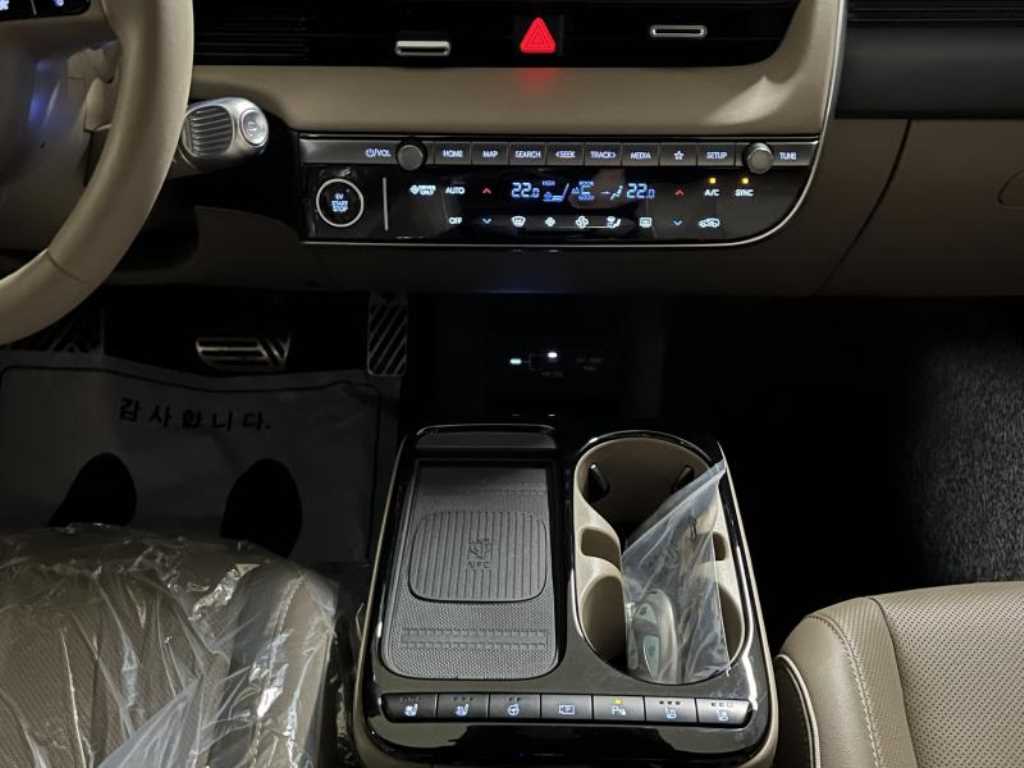 HYUNDAI Ioniq 5 - Vista 11