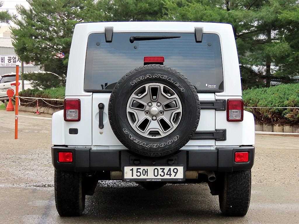 Jeep Wrangler - Vista 4