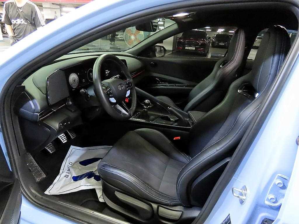 HYUNDAI Avante - Vista 6