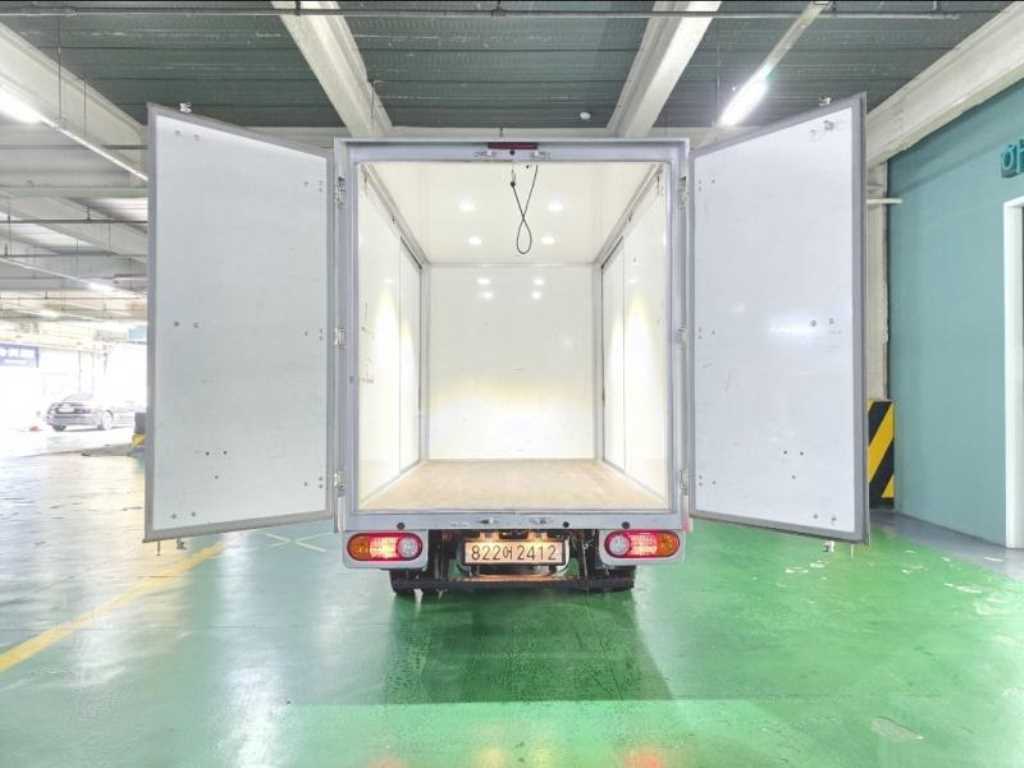 Small Truck Normal Box(High Deck) - Vista 10