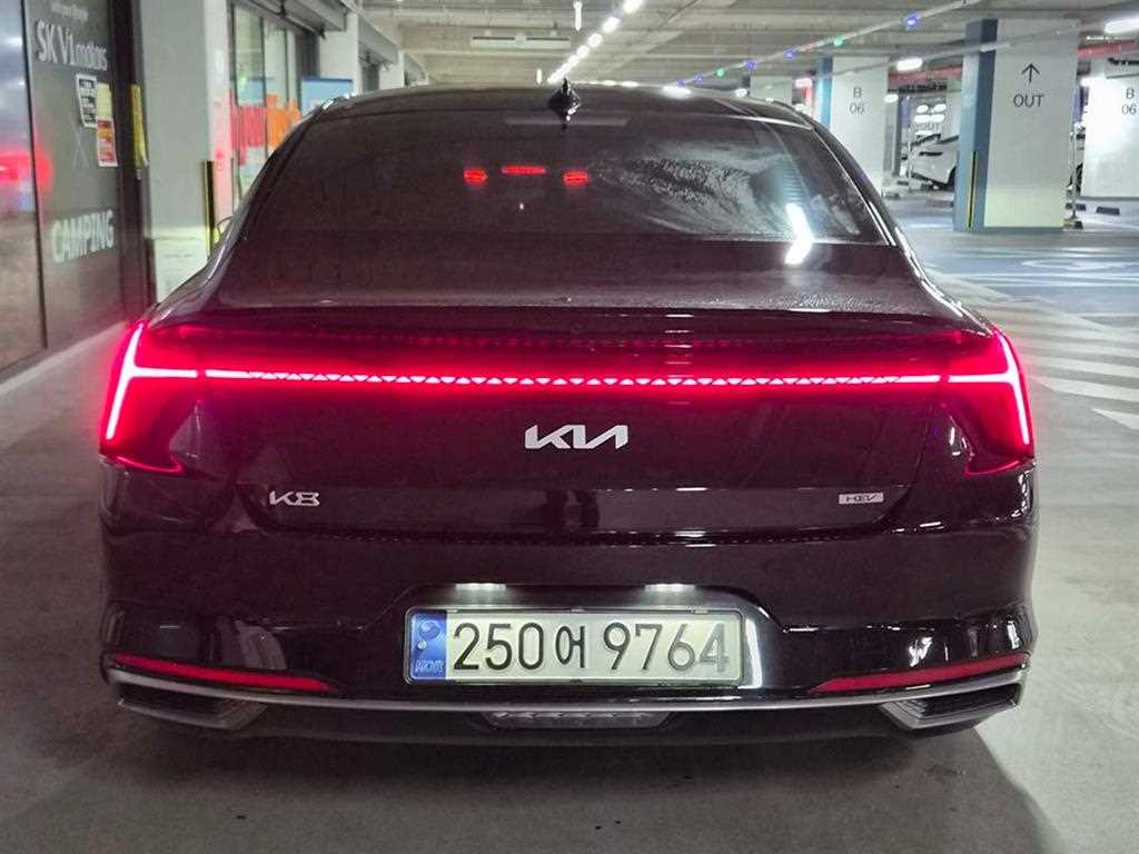 KIA K8 - Vista 5