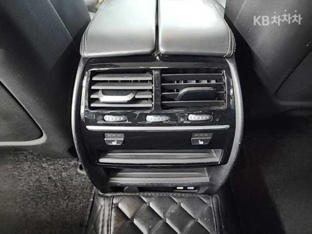 BMW 5 Series 2020 Blanco - Importación desde Corea - HF Imports Iquique - Foto 13