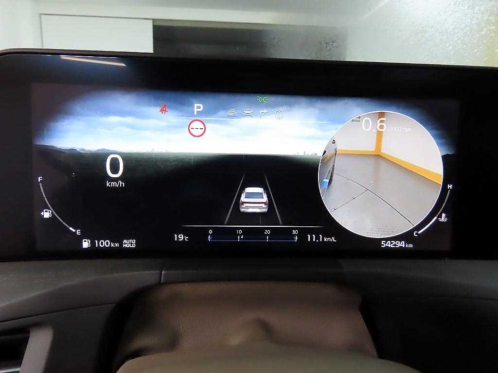 KIA K8 - Vista 8