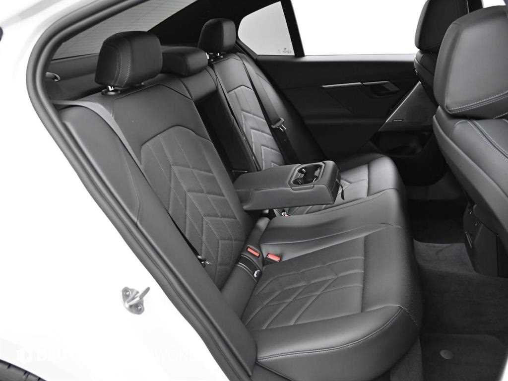 BMW 5 Series - Vista 12