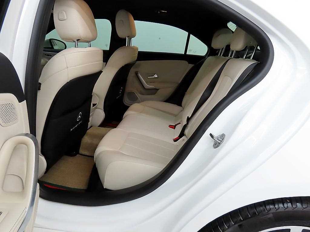 Mercedes Benz A Class - Vista 6