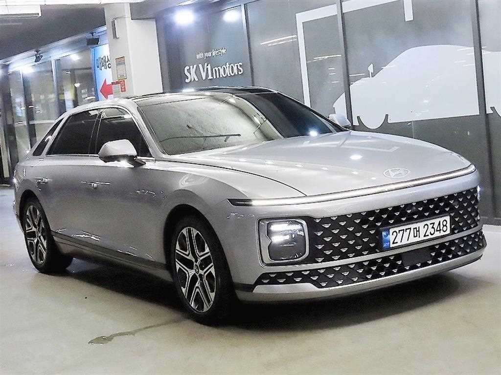 HYUNDAI Grandeur - Vista 2