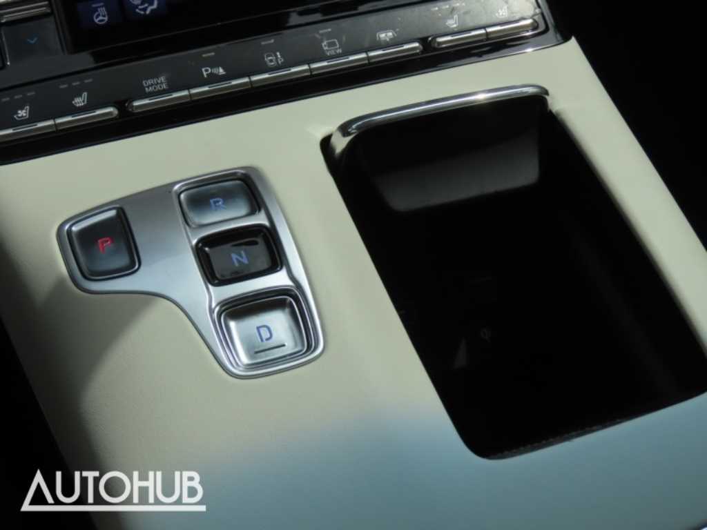 HYUNDAI Grandeur - Vista 7