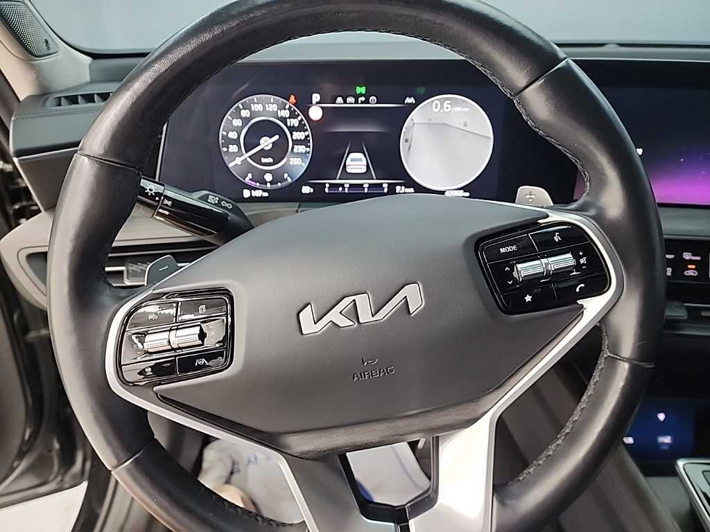 KIA K8 - Vista 9