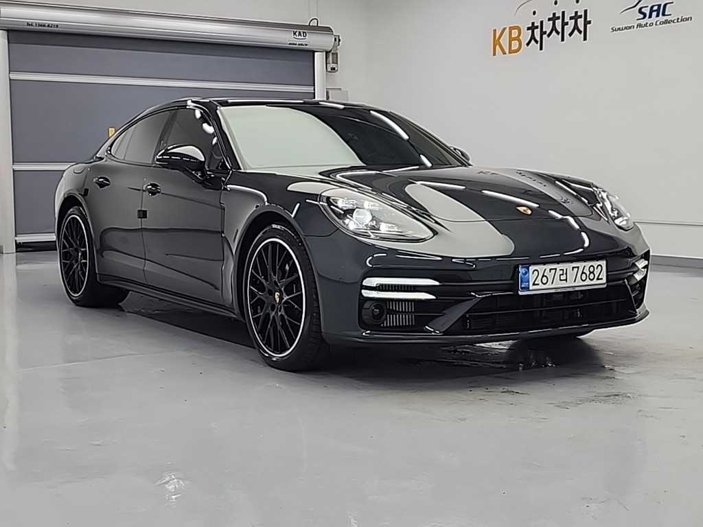 Porsche Panamera - Vista 4