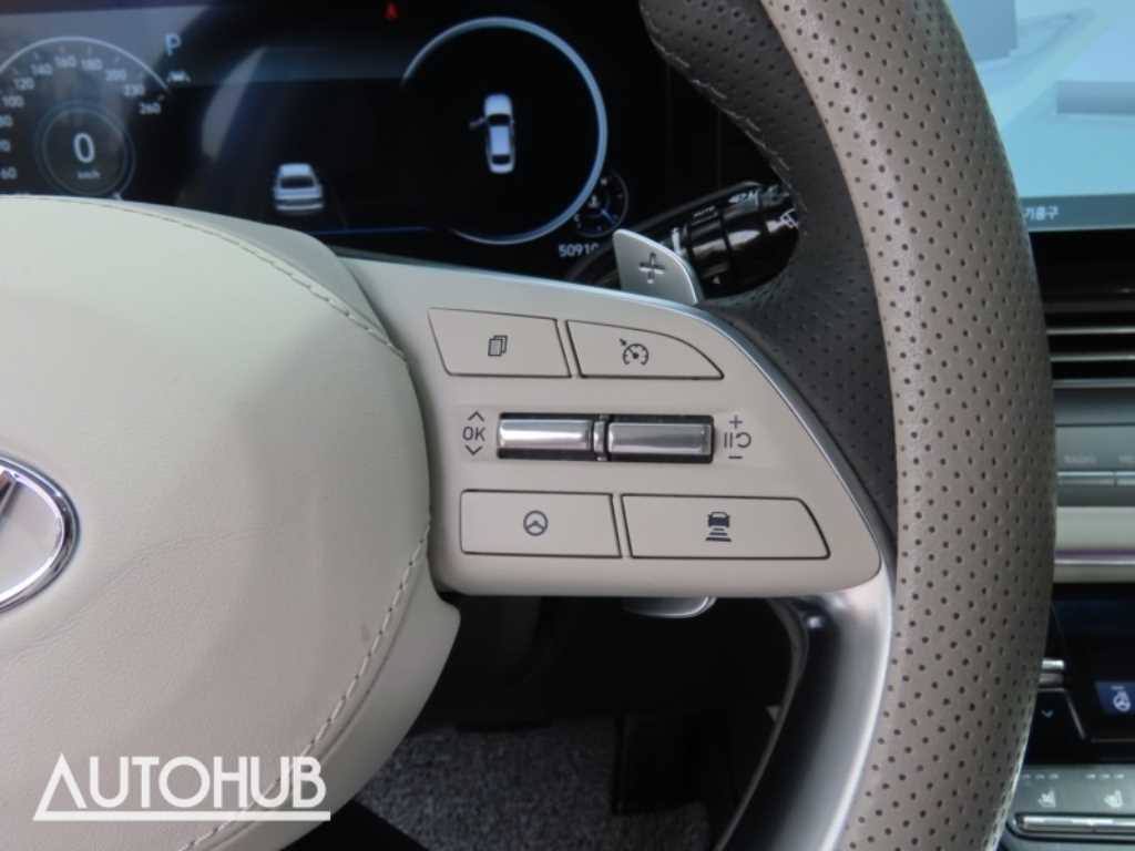 HYUNDAI Grandeur - Vista 12